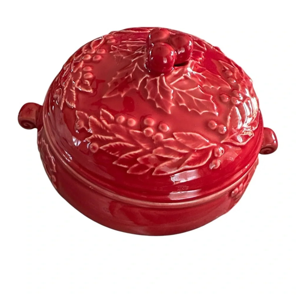 Sur La Table Mini Crock Bowl Red Poinsettia Garland Design Made in Portugal